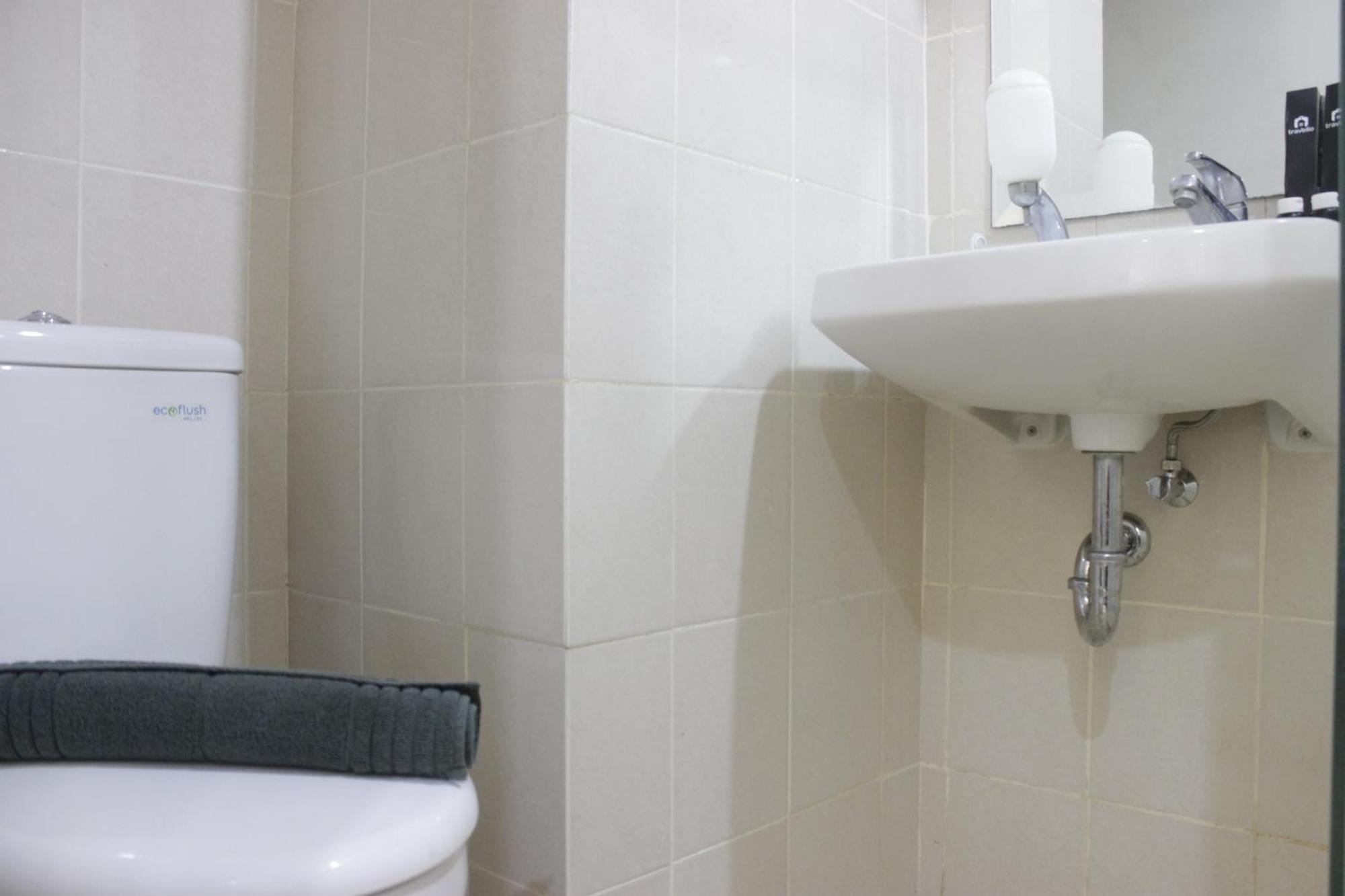 Cozy High Floor 1br At Parahyangan By Travelio Apartemen